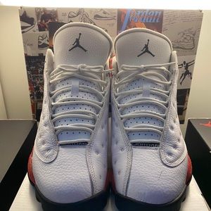 Chicago 13’s size 8.5